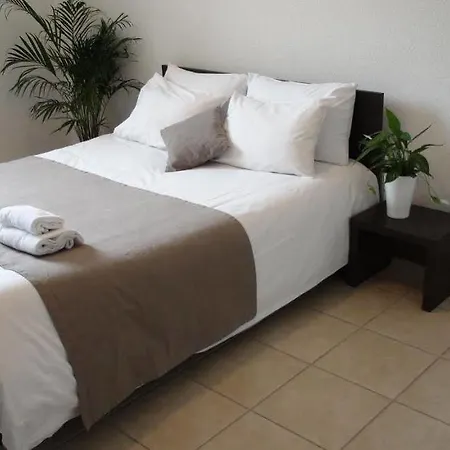 Aparthotel Appart'city Classic Marseille Aeroport - 2*