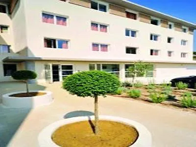 Appart hôtel Appart’city Marseille Aéroport – Vitrolles 2*